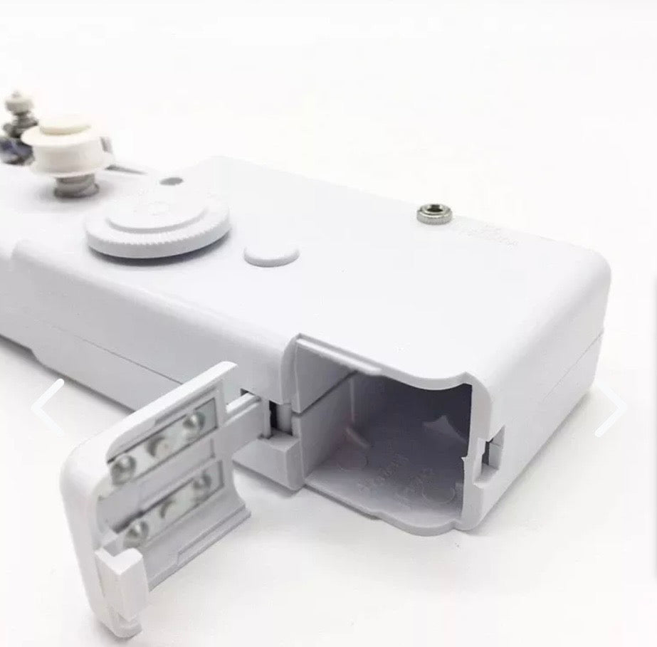 MINI MAQUINA DE COSER PORTATIL